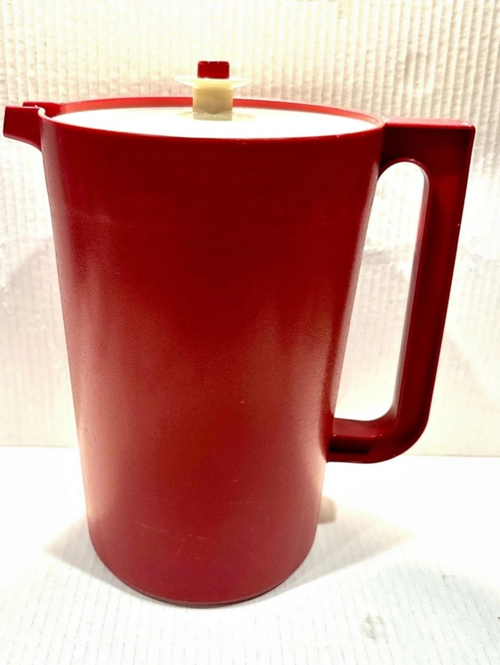 Tupperware Vintage Push-Button Pitcher Red & White